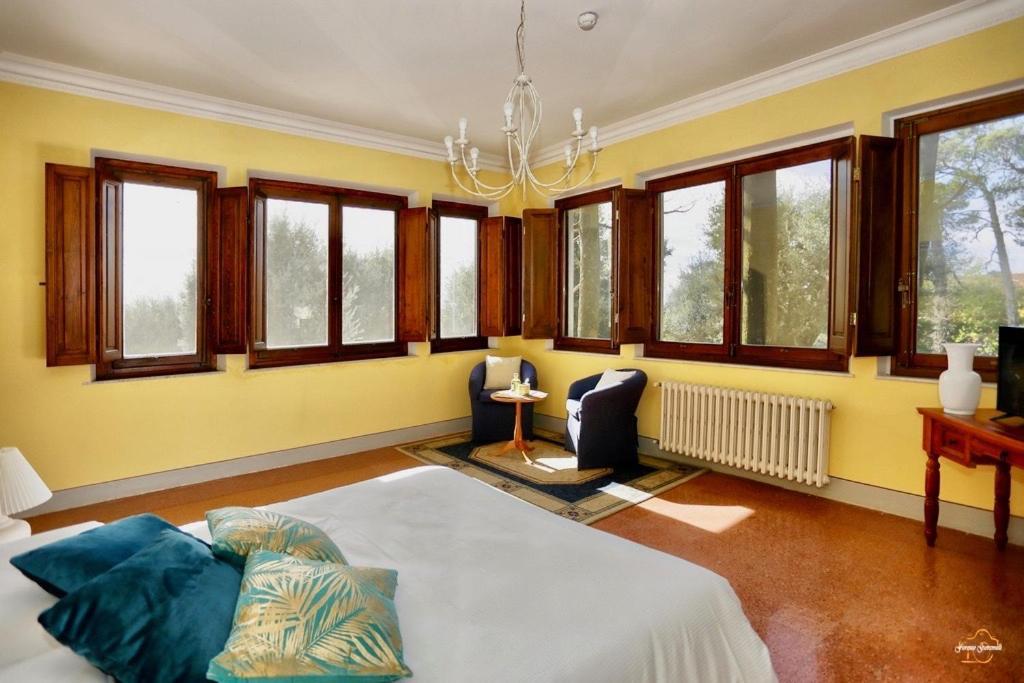 Villa Del Parco In Tuscany 산바론토 외부 사진
