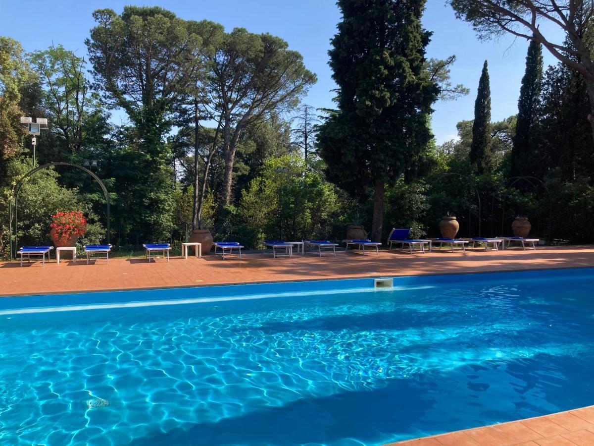 Villa Del Parco In Tuscany 산바론토 외부 사진